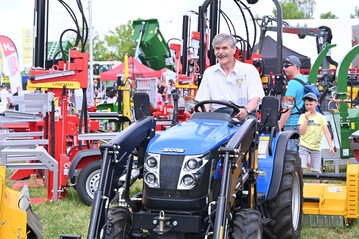 Im Freigelnde begeistert unter anderem Technik fr die Landwirtschaft.