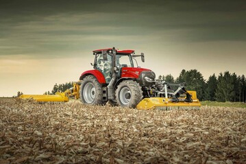 Die Case IH Maxxum Traktoren 115 bis 150 warten jetzt mit zahlreichen Updates und berarbeitungen auf.