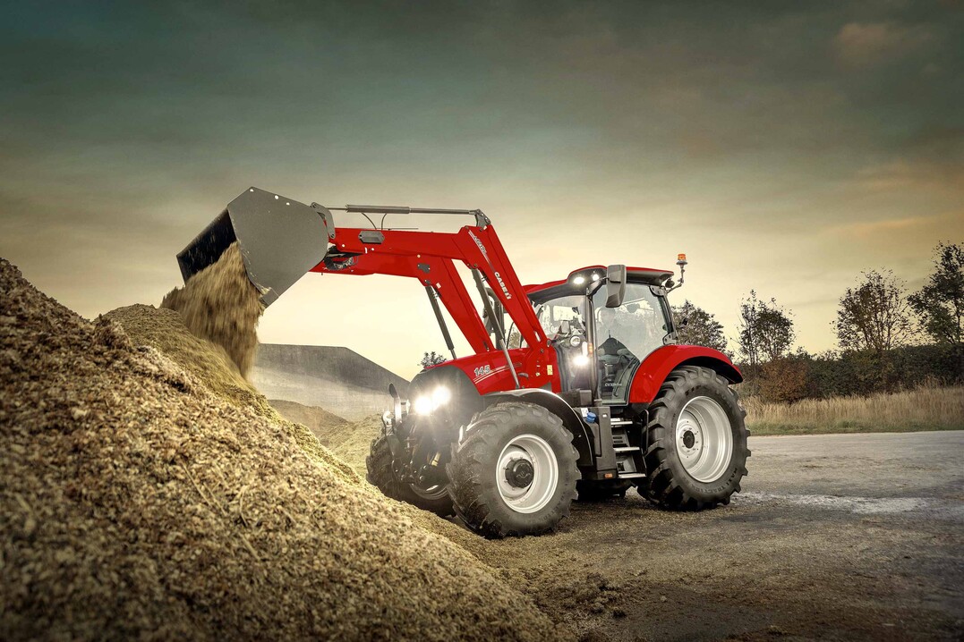 Die Case IH Maxxum Traktoren 115 bis 150 warten jetzt mit zahlreichen Updates und berarbeitungen auf.