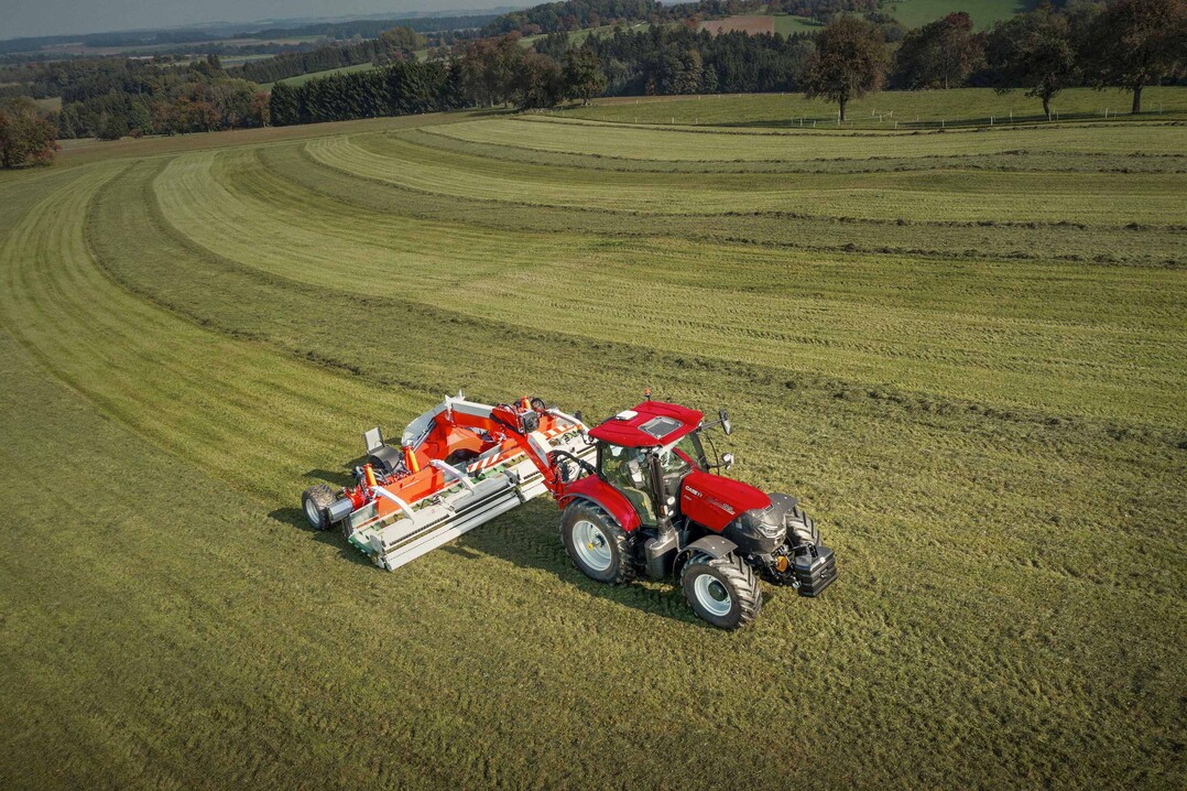 Die Case IH Maxxum Traktoren 115 bis 150 warten jetzt mit zahlreichen Updates und berarbeitungen auf.