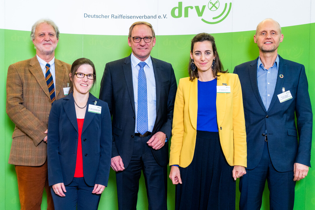 Referenten aus Wissenschaft und Ernhrungskommunikation, zeigten beim zweitgigen DRV-Forum Tierische Veredelung die Ausprgung des meteorologischen und gesellschaftlichen Wandels auf. 