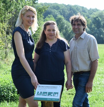 Wollen ein Zeichen setzen: Ines Aufrecht, Wirtschaftsfrderung der Stadt Stuttgart, Christine Knobloch-Hiller, Ortsverein Degerloch, Klaus Brodbeck, Bauernverband Stuttgart. 