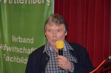 Der Milchviehhalter Erich Landwehr aus Neu-Ulm setzt bei seinen Fleckviehkhen auf hohe Lebenseistungen. Das machte er bei der Milchviehhaltertagung vergangene Woche in Laichingen deutlich.