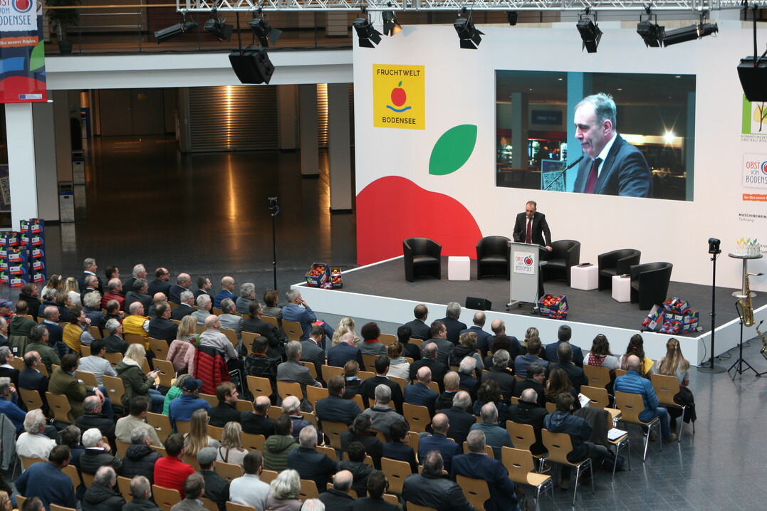 Die Erffnungsveranstaltung zur Fruchtwelt Bodensee war gut besucht. Apfel