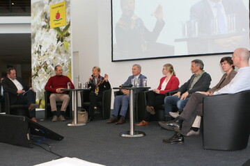 Unter verschiedenen Blickwinkeln beleuchtete eine Gesprächsrunde auf der Fruchtwelt Bodensee die Diskussion um Biodiversität.