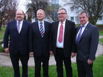 Alter und neuer engerer Vorstand der Bundesfachgruppe Gemsebau. Von links: Rudi Behr, Gerhard Schulz, Wilhelm Bck und Berthold Huber.