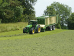 Die Grünlanderträge fielen witterungsbedingt regional sehr unterschiedlich aus.