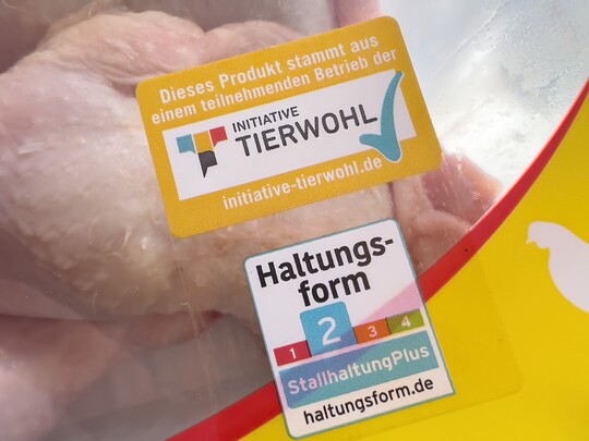 Umfangreiche Teile des Geflgelfleischsortiments werden in Stufe 2 angeboten.