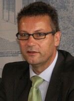 Minister Peter Hauk
