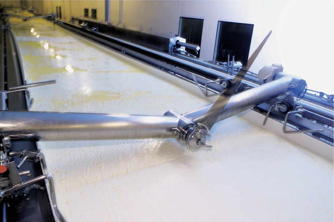 Weißkäseproduktion im Hochland-Werk in Schongau