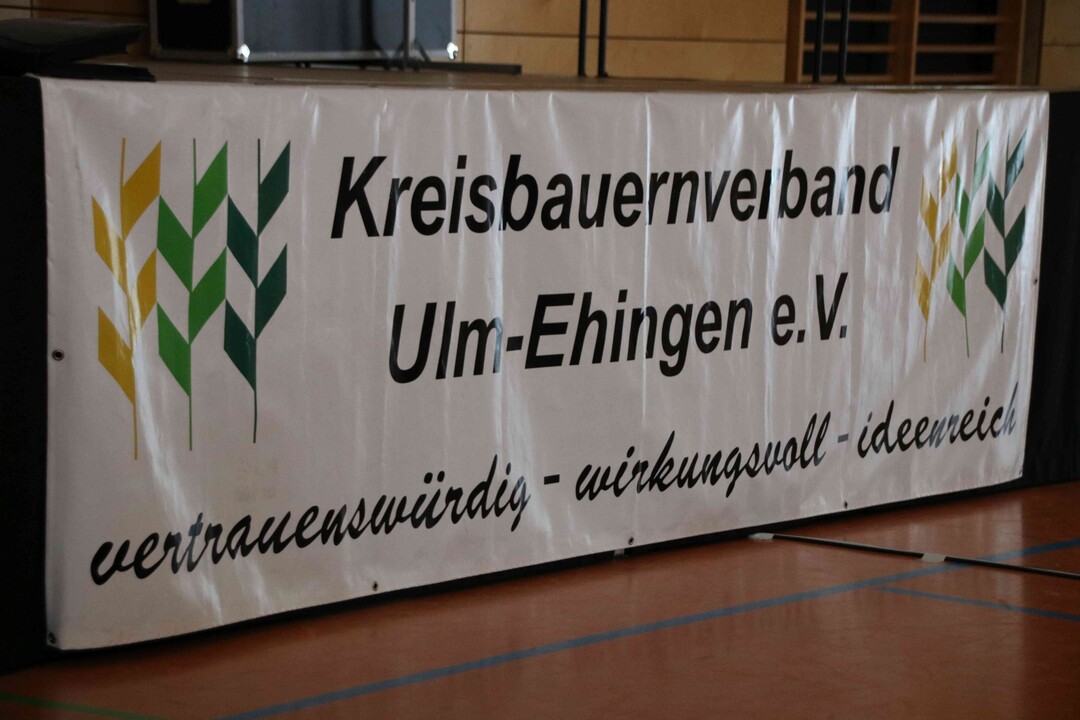 Der Kreisbauernverband Ulm-Ehingen hat sich für das laufende Jahr zahlreiche Aktionen einfallen lassen. 2019 wurde zum "Jahr der Landwirtschaft" ausgerufen. Getrue dem Motto "Landwirt, der wichtigste Beruf der Erde" finden über das Jahr verteilt zahlreiche Veranstaltungen statt.