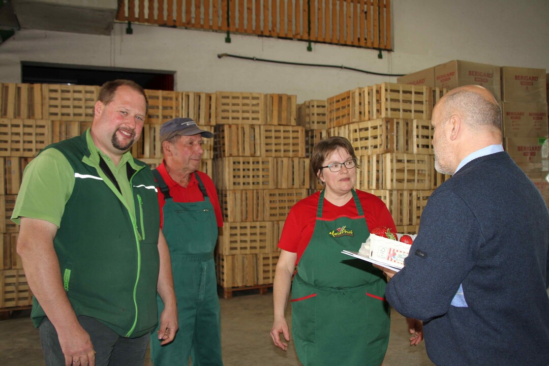 Als Direktvermarkter hat man den direkten Kontakt zum Verbraucher und kann wertvolle Aufklrungsarbeit leisten.