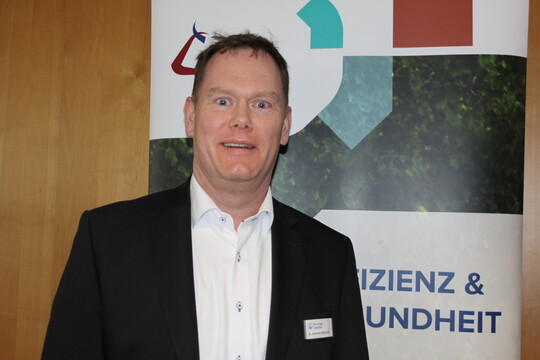 Euterentzndungen sollten aus Sicht von Dr. Andreas Steinbeck "immer mit System behandelt werden". Ansonsten bliebe der Erfolg hufig aus, machte der Key Account Manager beim Pharmaunternehmen Boheringer Ingelheim in Ulm-Seligweiler deutlich.