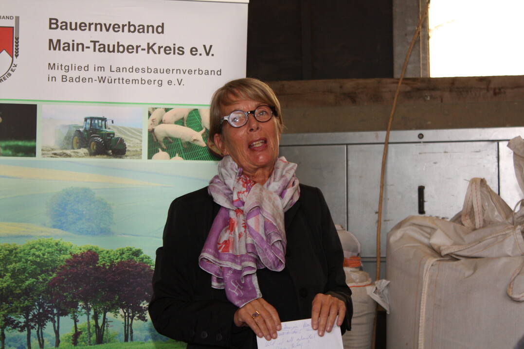 Gemeinsamkeiten zwischen Politikern und Landwirten stellt die Grnen-Abgeordnete Charlotte Schneidewind-Hartnagel fest. 