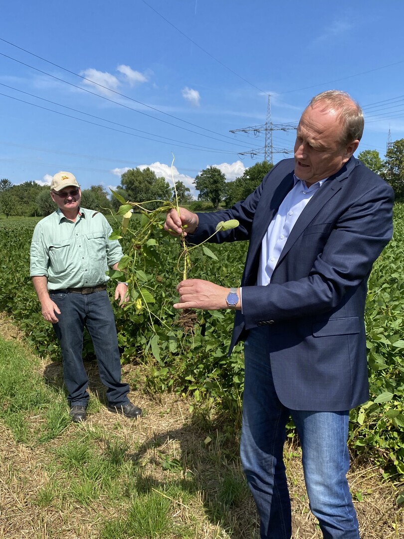 Landwirt Hartmut Brust und LBV-Prsident Joachim Rukwied.