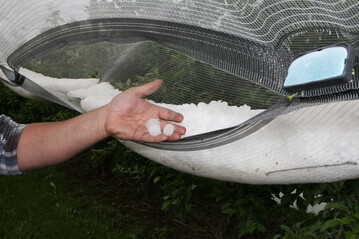 Hagelkrner des Unwetter "Felix" am 26. Mai 2009.
