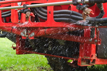 Die Wassermenge beim Spritzen ist entscheidend, ob neue Anwendungsbestimmungen greifen.