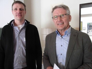 "Qualitt macht sich bezahlt": Johannes und Rupert halten auf ihrem Klosterhof Weidegnse und Mastputen. Sie legen auf die artgerechte Haltung der Tiere groen Wert. 