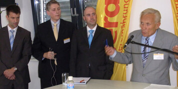 Diskutierten ber nachhaltige Lebensmittelerzeugung (v.l.n.r.): Burkard Erbacher, Geschftsfhrer von Josera, Dr. Torsten Hemme, Chairman IFCN, Thomas Gutberlet, Vorstandsvorsitzender von Tegut und Uwe Mller, Ehrenprsident der Deutschen Gesellschaft des Club of Rome. 