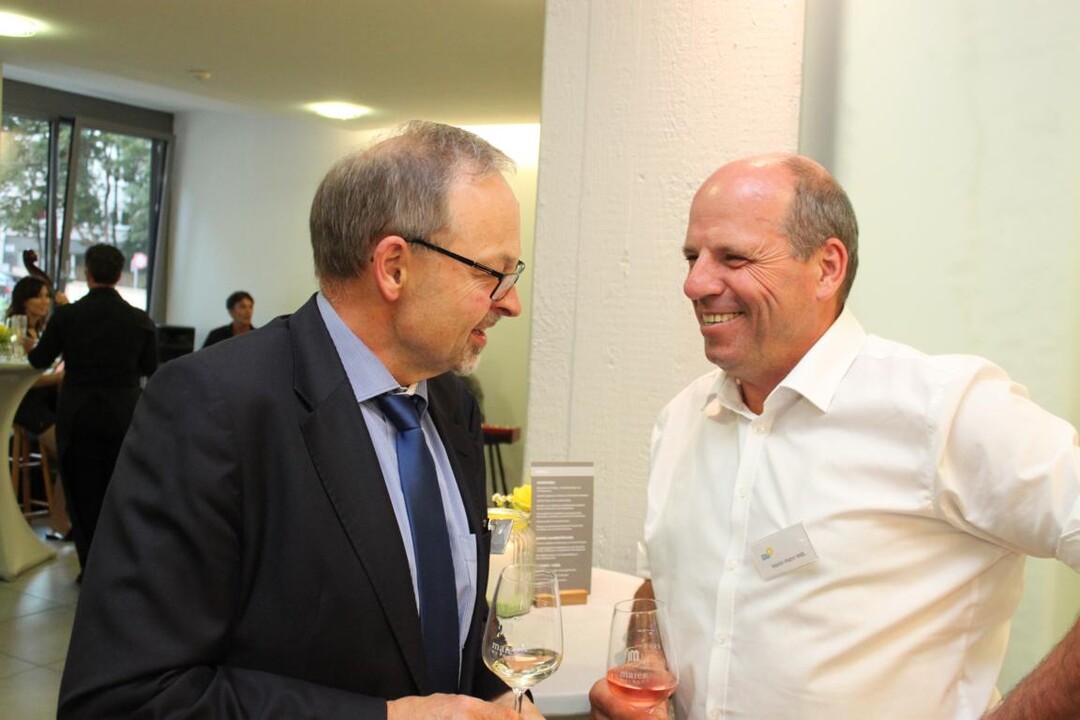 LBV-Vizeprsident Klaus Mugele und Martin Hahn (Grne)