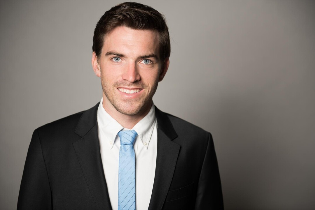 Fabian Neu ist zust�ndig f�r�Projektentwicklung von Agriphotovoltaik (APV) bei der BayWa r.e. in Deutschland.