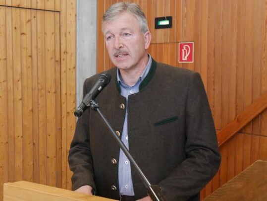 3. Vorstand Bernhard Raible bei seinem Schlusswort