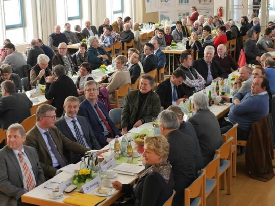 Voller Saal beim Kreisbauerntag Esslingen