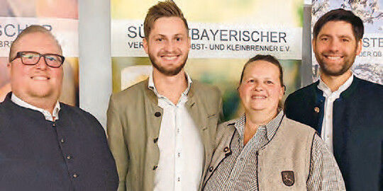 Neuer Vorstand mit Geschftsfhrerin: Wolfgang Hillreiner, Kajetan Schnitzer, Andrea Westenthanner, Christian Stocker.