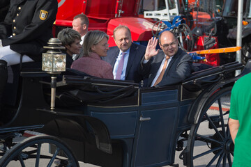 In der Kutsche des Landgestts Marbach auf dem Weg zum Bauerntag