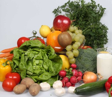Eine pflanzenbetonte Kost basiert hauptschlich auf Gemse, Getreide, Hlsenfrchten und Obst.