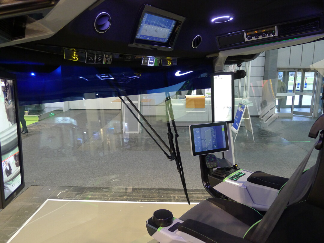Blick ins Innere der Samart CAB.