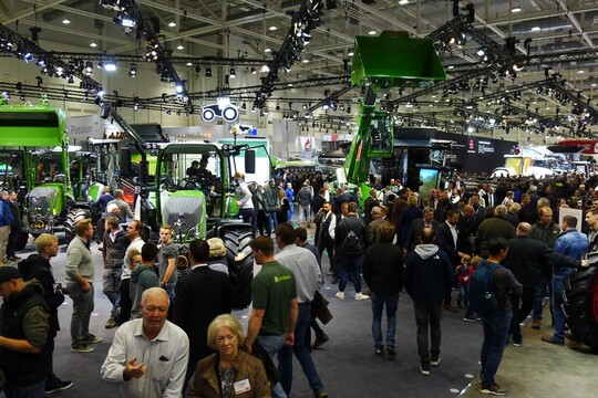 Immer ein Besuchermagnet: Die Hallen der groe Full-Liner.