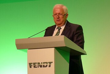 Peter-Josef Paffen, Vorsitzender der Geschftsfhrung: Fendt hat sich trotz schwierigen Mrkten wacker geschlagen.