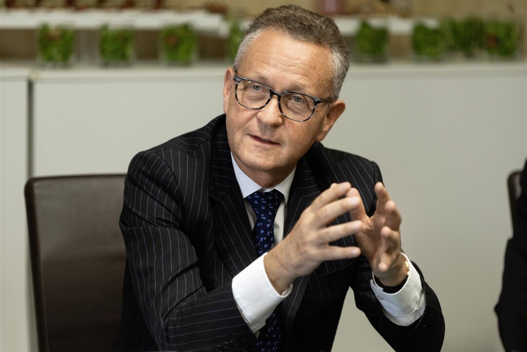 Klaus Josef Lutz (62) wurde zum Vorsitzenden des Vorstands der BayWa für eine erneute Amtszeit bis 2025 bestellt.