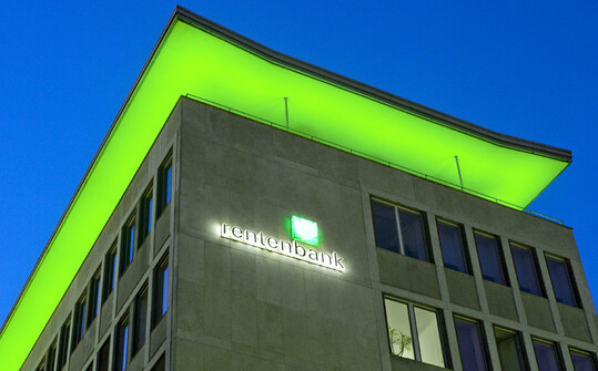 Im Gesch�ftsjahr 2021 stieg das Neugesch�ft mit Programmkrediten in der F�rdersparte �Landwirtschaft� deutlich. Daf�r sorgte vor allem das �Investitionsprogramm Landwirtschaft� des BMEL.