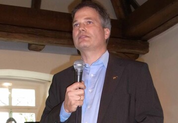 "Die drei vor dem Komma wird bleiben", ist Bernd Lhrmann berzeugt.