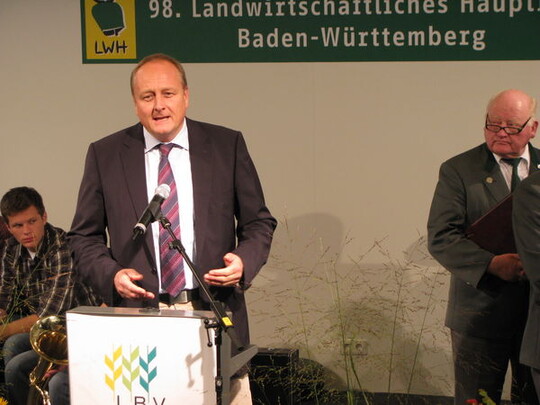 LBV-Prsident Joachim Rukwied spricht zum Erntedank beim Landwirtschaftlichen Hauptfest.