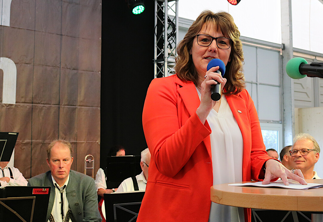 Wie wir uns als Landwirtschaft in der ffentlichkeit darstellen, haben wir selbst in der Hand, erklrte Juliane Vees. Die Prsidentin des Landfrauenverbandes Wrttemberg-Hohenzollern pldierte dafr, weiter den Dialog mit der Gesellschaft zu suchen.