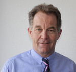 „Wir haben jetzt die Chance auf ein neues profitables Unternehmen,“ sagt Paul Ritter, Geschäftsführer der Allgäuland-Käsereien GmbH. Gelingt die Sanierung, könnte er zum Retter werden. Noch ist es nicht soweit.