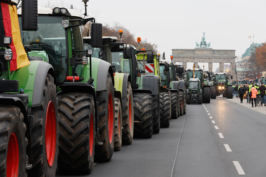 Traktoren willkommen - der DBV ruft zur Demonstration vor dem Brandenburger Tor in Berlin auf. 
