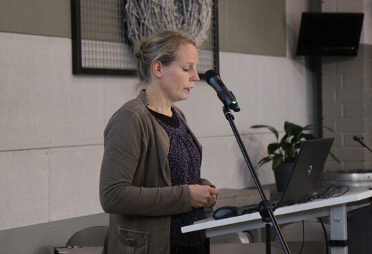 Dr. Birgit Spindler ist die neue erste Vorsitzende des DLG-Geflgelausschusses. Sie sprach in Celle ber die optimale Junghennenaufzucht als Schlssel fr eine verlngerte Haltungsdauer.