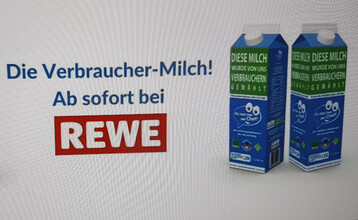 Zu kaufen gibt es diese "Verbraucher-Milch" fr 1,45 Euro in rund 400 Rewe-Mrkte vor allem im Rhein-Main-Gebiet in Deutschland. 
