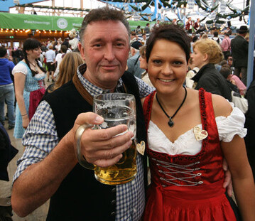 Knapp 3000 Maschinenring-Mitglieder aus ganz Deutschland feierten den Bauernmontag auf dem Oktoberfest in Mnchen. 